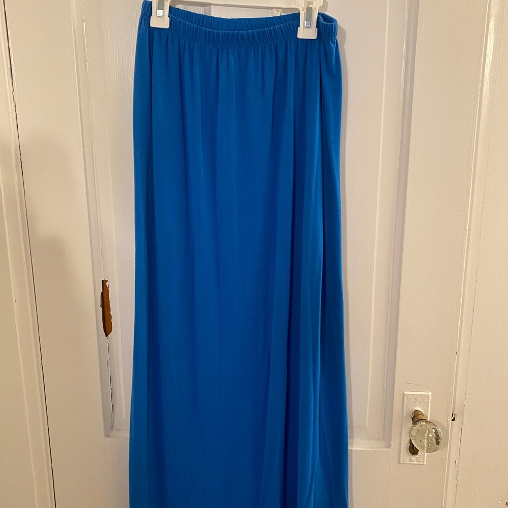 Skirt - Picture 2 of 5